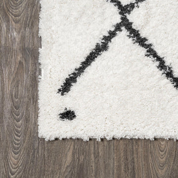 Cami Moroccan Style Diamond Shag Area Rug